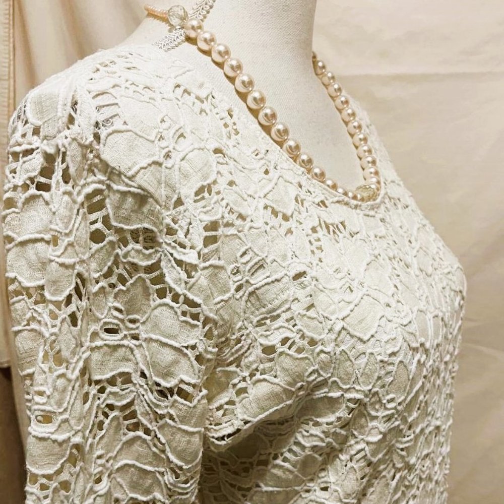 French Vanilla Eyelet Top ~ Peck & Peck Weekend ~ Crochet ~ Lined ~ 1970's